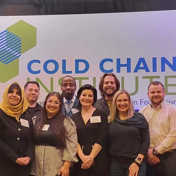 institute Group of individuals smiling together